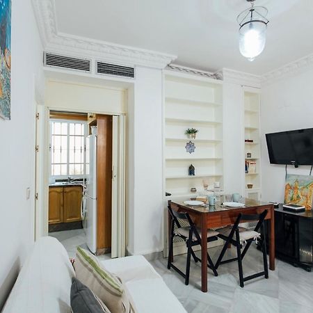 Cozy And Bright- 1Bd 1Bth - La Alfalfa Севілья Екстер'єр фото