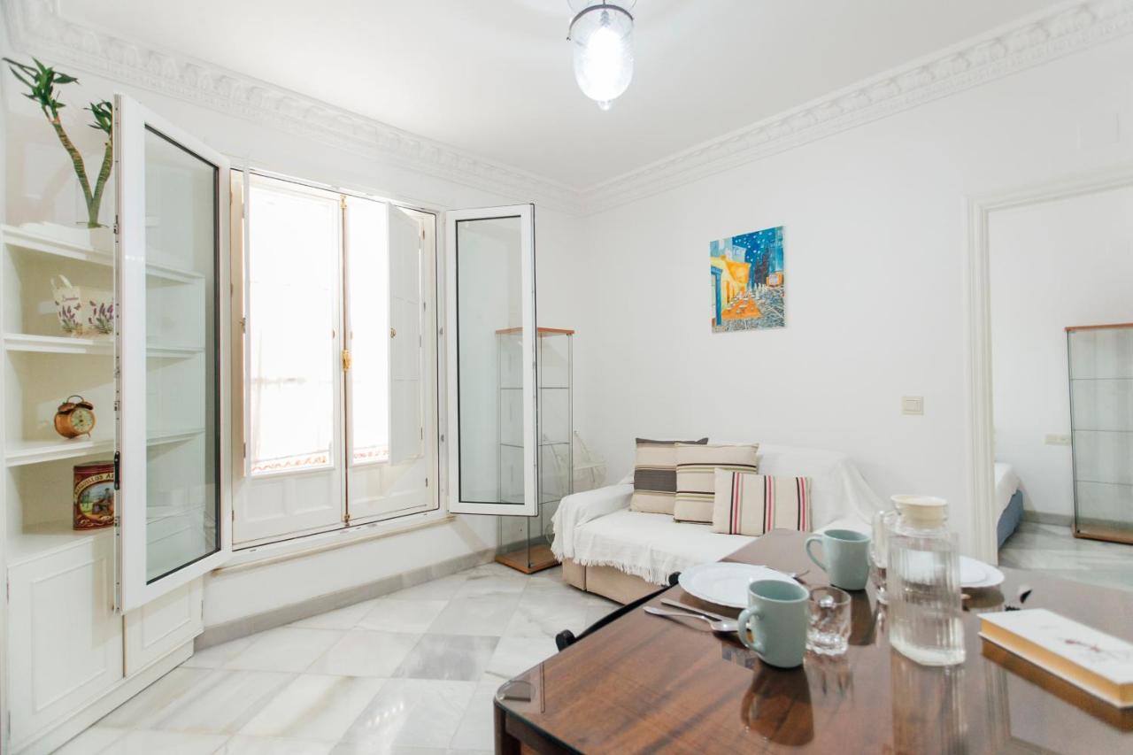 Cozy And Bright- 1Bd 1Bth - La Alfalfa Севілья Екстер'єр фото